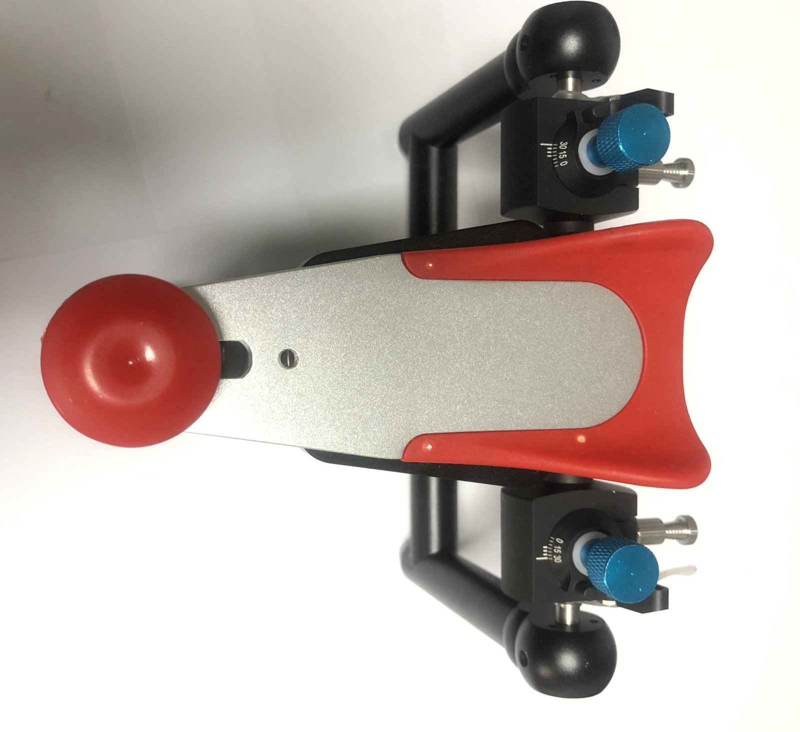 semi-adjustable articulator -replicate average mandibular movements